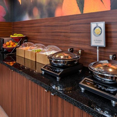 Fairfield Inn & Suites Бомонт Экстерьер фото