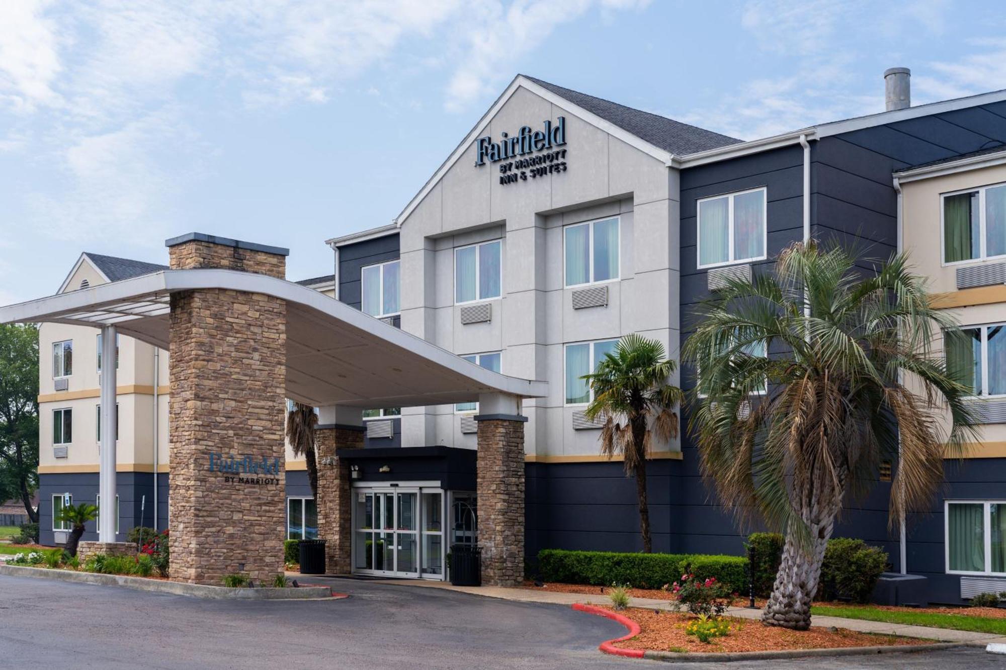 Fairfield Inn & Suites Бомонт Экстерьер фото