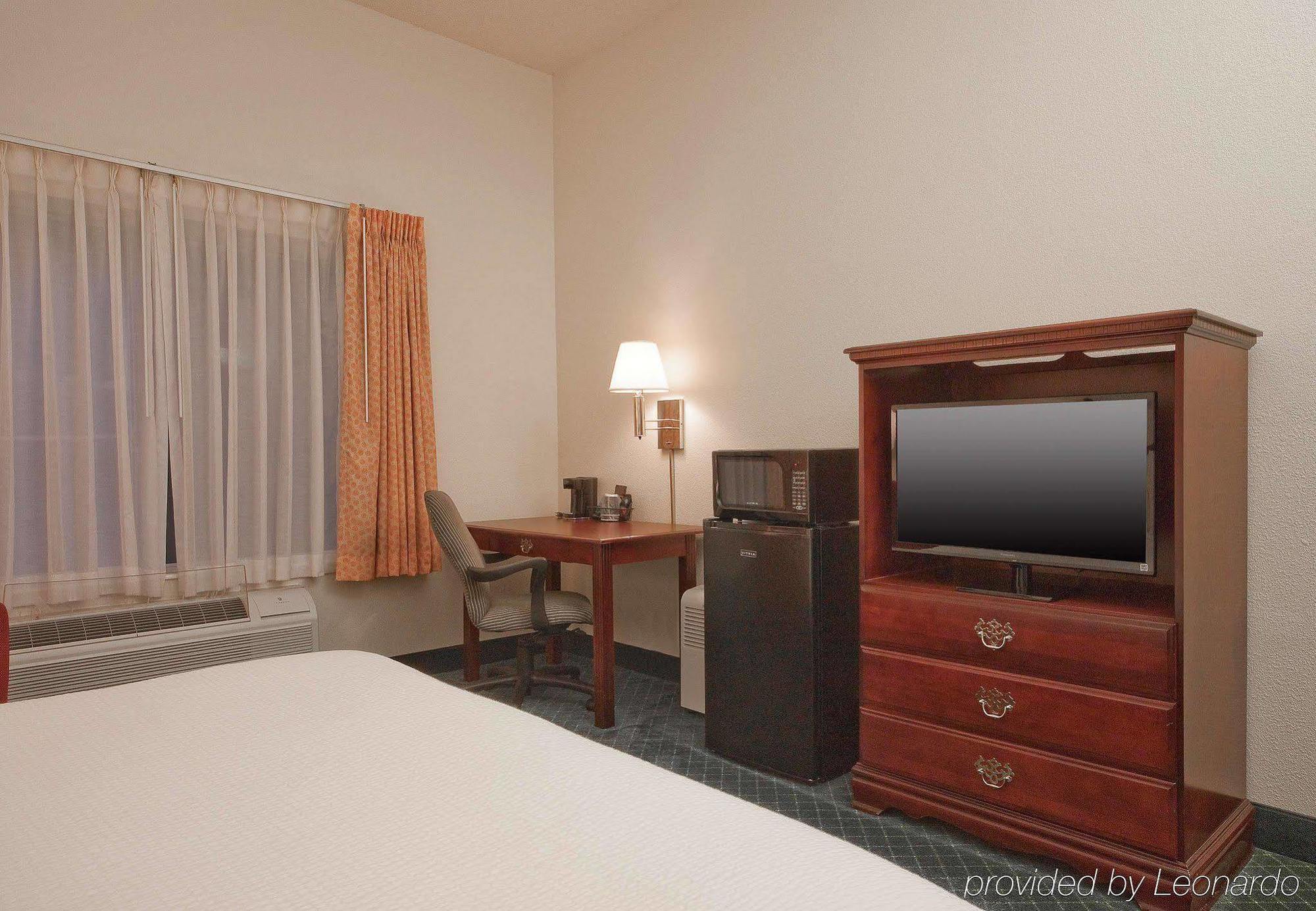 Fairfield Inn & Suites Бомонт Экстерьер фото